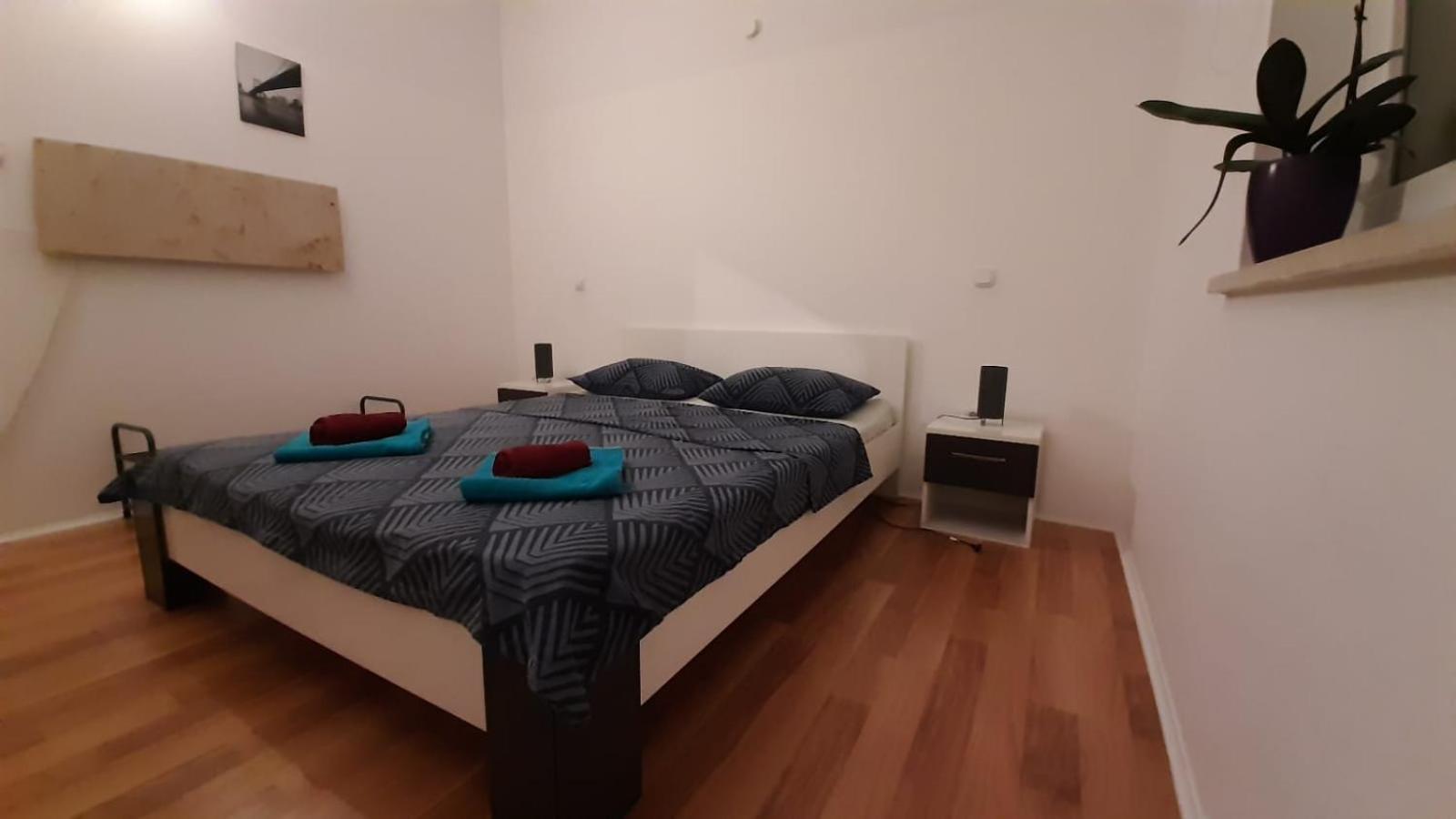 Apartment Shankini Πούλα Εξωτερικό φωτογραφία