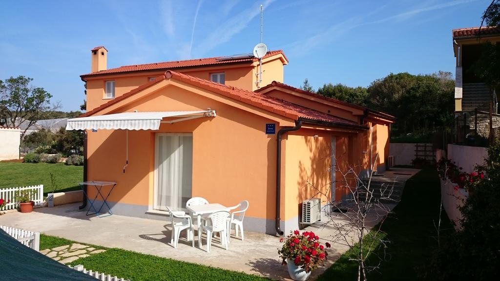 Apartment Shankini Πούλα Δωμάτιο φωτογραφία